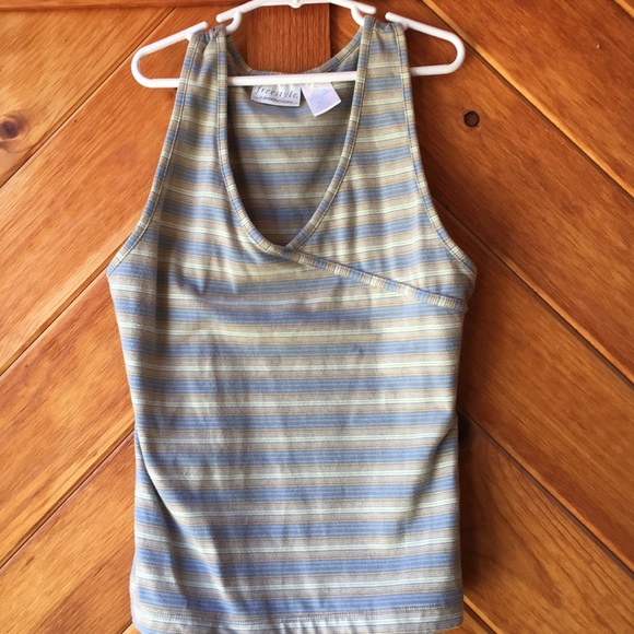 Danskin Activewear Top - Picture 1 of 3